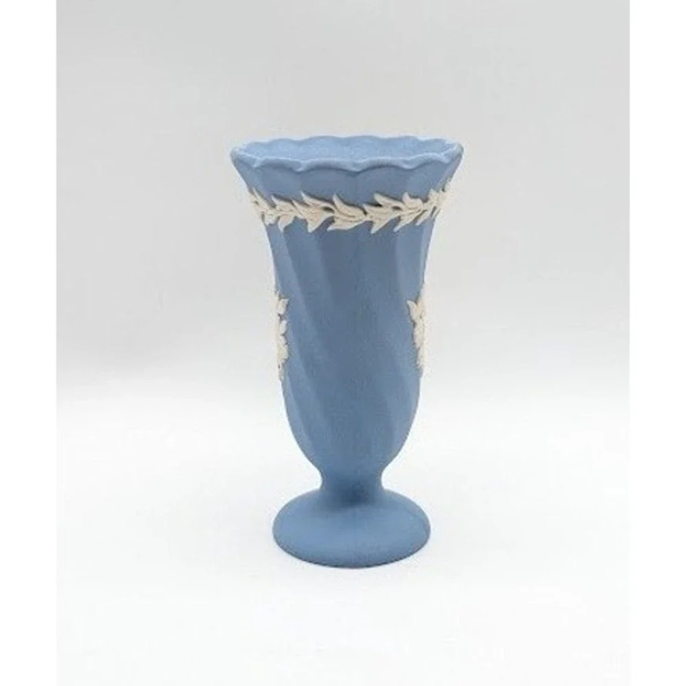 Vtg Wedgwood Jasperware Bud Vase 4